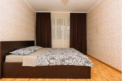 ул. Металлургов 9